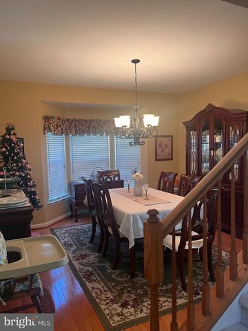 31 STANFORD DR, West Grove, PA 19390