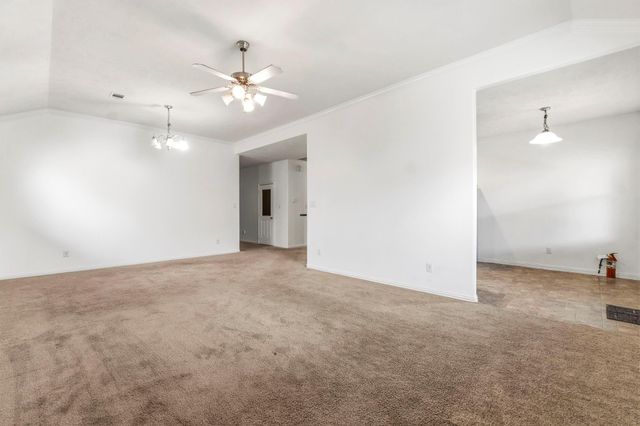8203 Loetsch Ridge Way, Spring, TX 77379