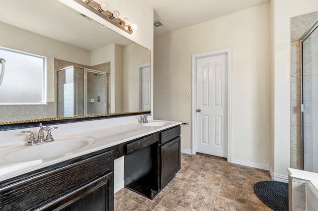 8203 Loetsch Ridge Way, Spring, TX 77379