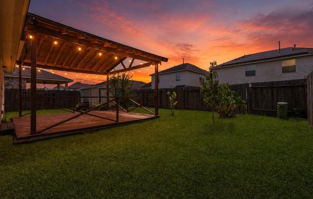 8203 Loetsch Ridge Way, Spring, TX 77379
