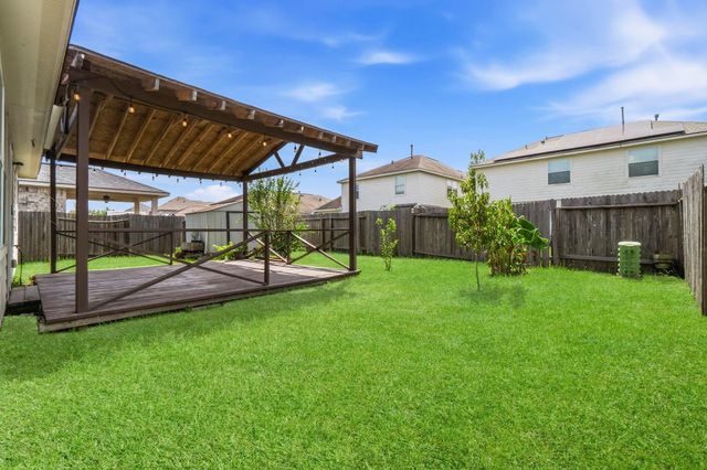 8203 Loetsch Ridge Way, Spring, TX 77379
