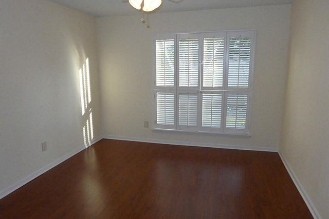 14119 Briarsage Court 9, Houston, TX 77077