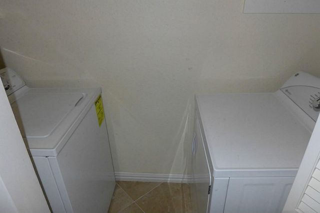 14119 Briarsage Court 9, Houston, TX 77077