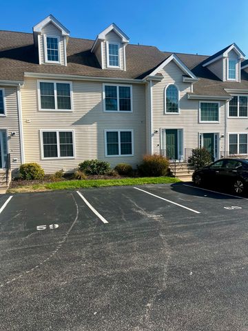 15 Freedom Way 60, East Lyme, CT 06357