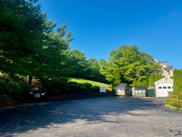 15 Freedom Way 60, East Lyme, CT 06357