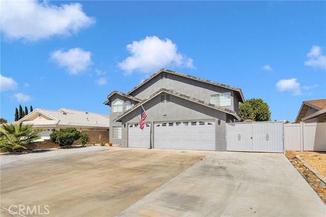 13046 Bermuda Dunes, Victorville, CA 92395