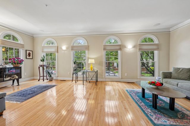 331 ALFANDRE ST, Gaithersburg, MD 20878