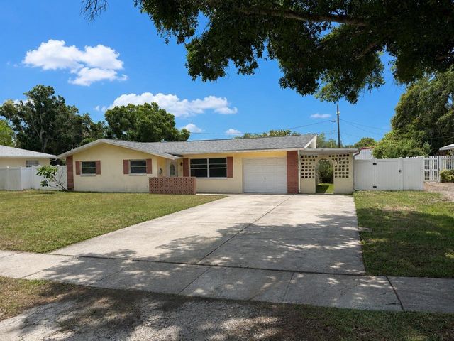 2571 CENTRAL AVENUE, Clearwater, FL 33764