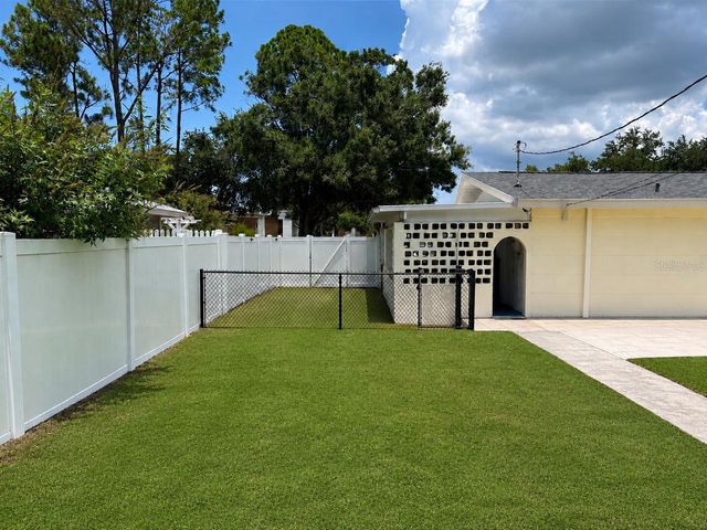 2571 CENTRAL AVENUE, Clearwater, FL 33764