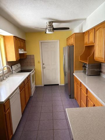 2571 CENTRAL AVENUE, Clearwater, FL 33764