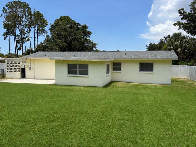 2571 CENTRAL AVENUE, Clearwater, FL 33764