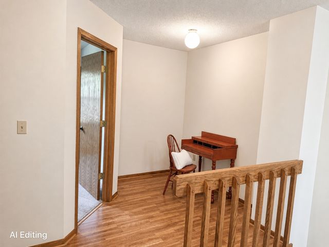 1070 50th Street 4C, West Des Moines, IA 50266