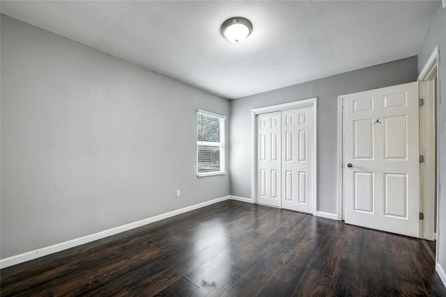 802 E Dallas Street, Mansfield, TX 76063
