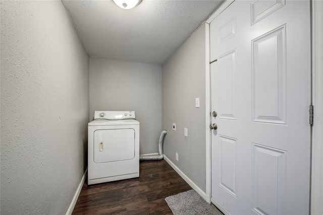 802 E Dallas Street, Mansfield, TX 76063