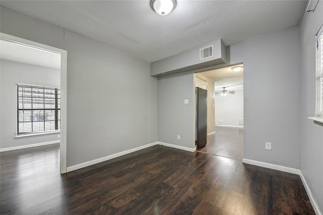802 E Dallas Street, Mansfield, TX 76063