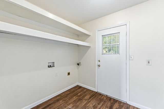 1352 N Pleasant Avenue, Fresno, CA 93728