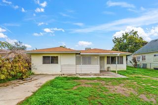 1352 N Pleasant Avenue, Fresno, CA 93728