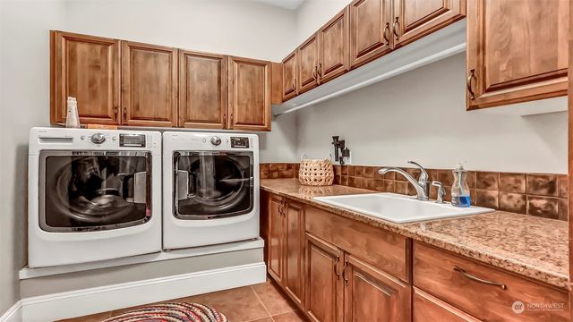 15625 264th Street E, Graham, WA 98338