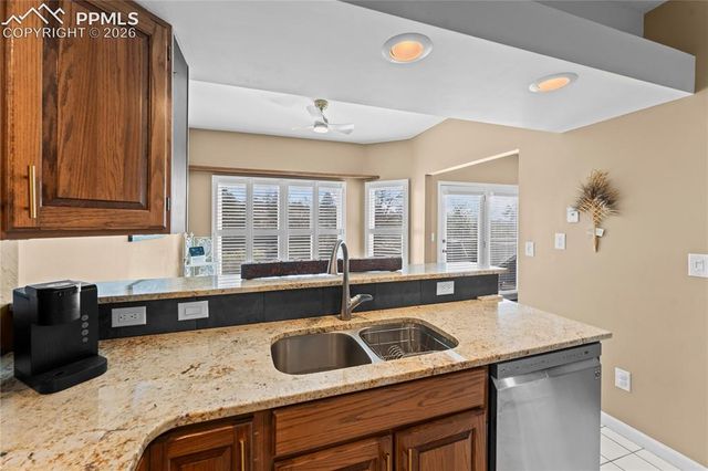 2960 Tenderfoot Hill Street, Colorado Springs, CO 80906