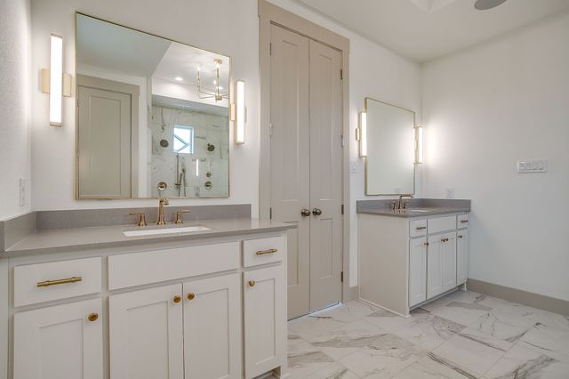 137 Aiden Drive, Waxahachie, TX 75165