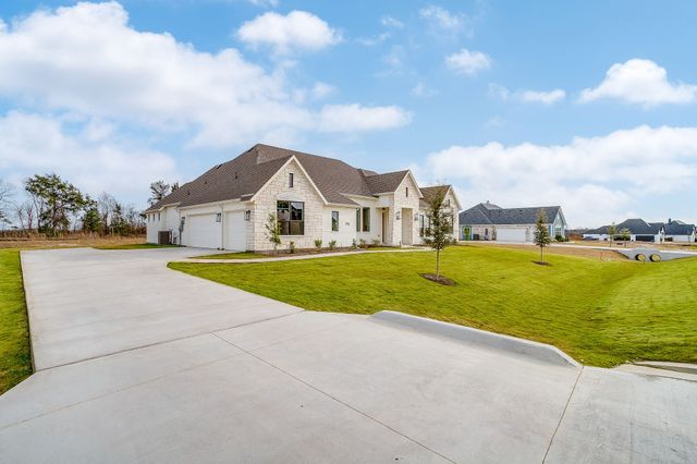 137 Aiden Drive, Waxahachie, TX 75165