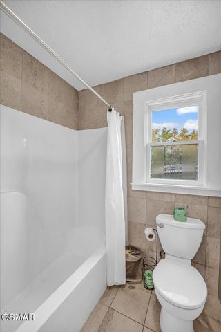 1463 Red Cedar Lane, Sevierville, TN 37876