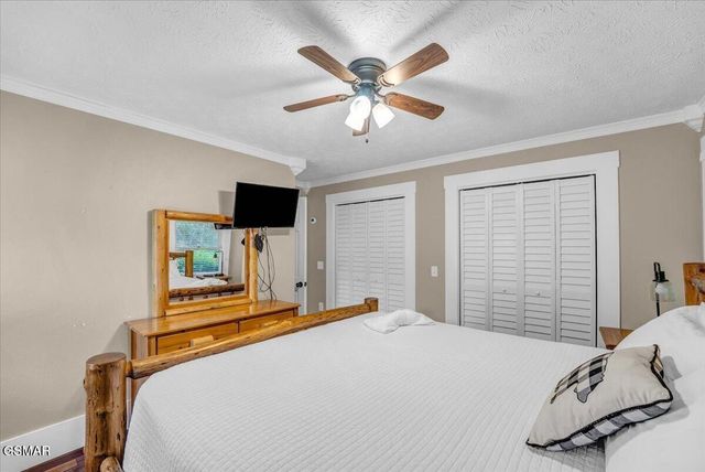 1463 Red Cedar Lane, Sevierville, TN 37876