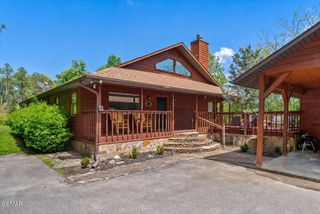 1463 Red Cedar Lane, Sevierville, TN 37876