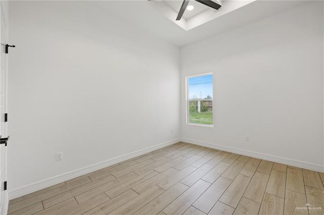 2413 N Gaytan Avenue, Edinburg, TX 78542