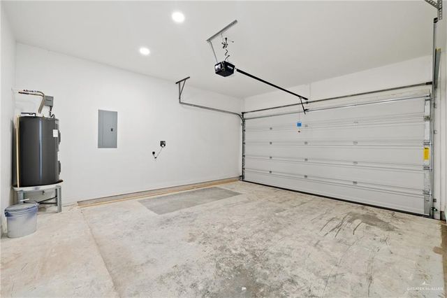 2413 N Gaytan Avenue, Edinburg, TX 78542