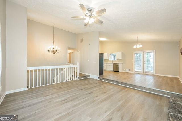 3450 Quinn Ridge Drive, Snellville, GA 30039