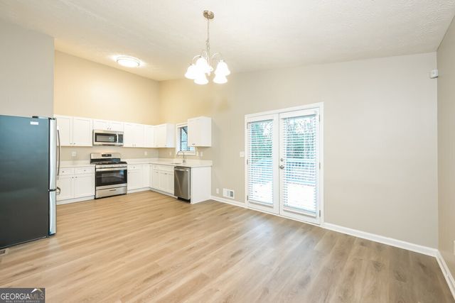 3450 Quinn Ridge Drive, Snellville, GA 30039