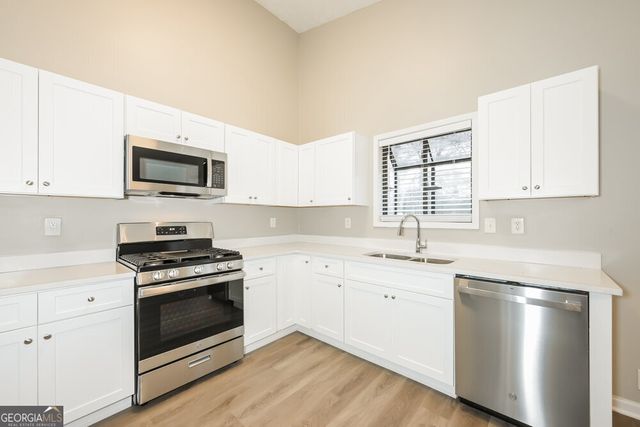 3450 Quinn Ridge Drive, Snellville, GA 30039