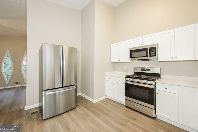 3450 Quinn Ridge Drive, Snellville, GA 30039