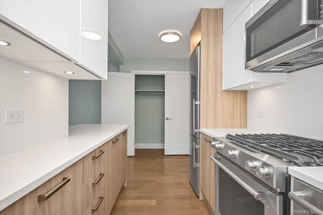 107-40 Queens Boulevard 10 D, Forest Hills, NY 11375