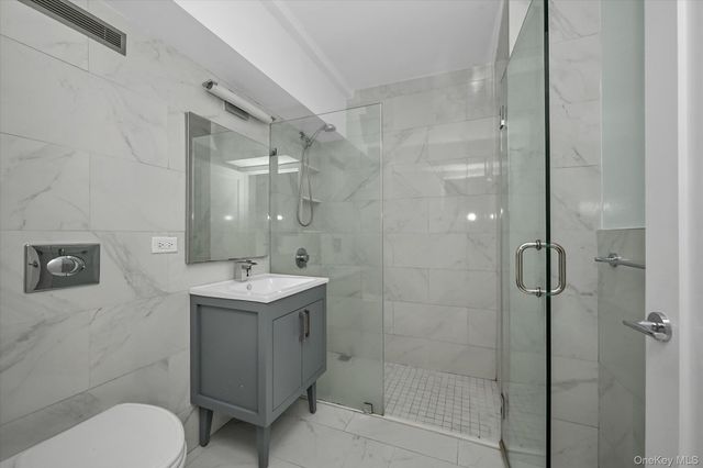 107-40 Queens Boulevard 10 D, Forest Hills, NY 11375