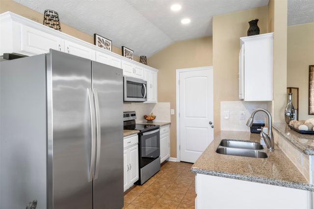 3410 Red Cedar Bend, Baytown, TX 77521