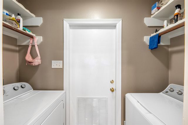 3410 Red Cedar Bend, Baytown, TX 77521