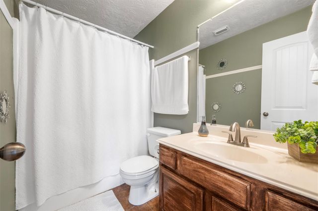 3410 Red Cedar Bend, Baytown, TX 77521