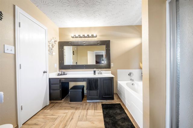 3410 Red Cedar Bend, Baytown, TX 77521