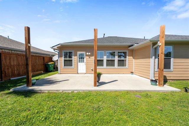 3410 Red Cedar Bend, Baytown, TX 77521