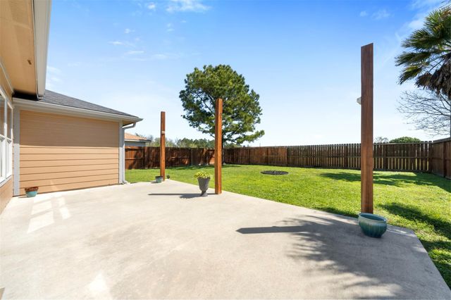 3410 Red Cedar Bend, Baytown, TX 77521