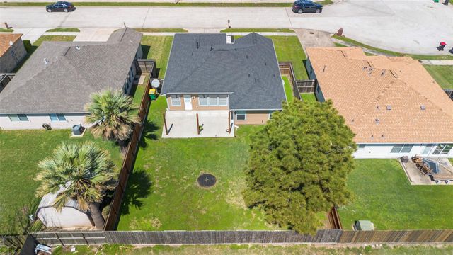 3410 Red Cedar Bend, Baytown, TX 77521