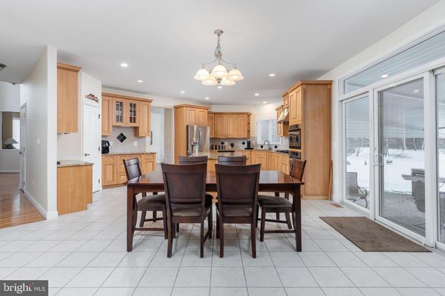 107 PREAKNESS DR, Mullica Hill, NJ 08062