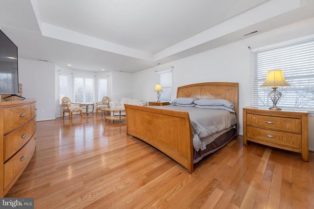 107 PREAKNESS DR, Mullica Hill, NJ 08062