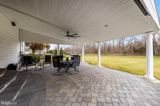 107 PREAKNESS DR, Mullica Hill, NJ 08062