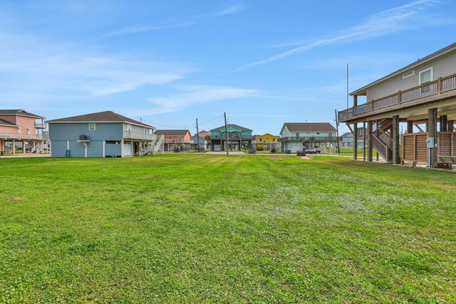 00 Diane Street, Bolivar Peninsula, TX 77650