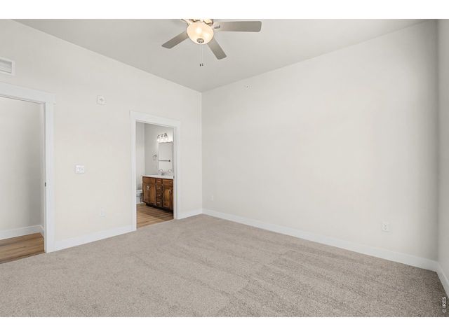 265 High Point Dr 306, Longmont, CO 80504