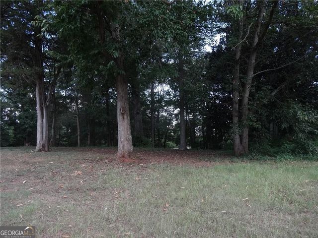 1440 W Poplar Street, Griffin, GA 30224