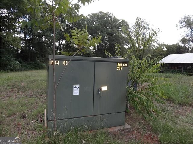 1440 W Poplar Street, Griffin, GA 30224